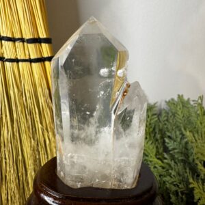 Double point clear quartz