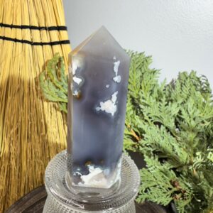 Black Flower Agate Tower