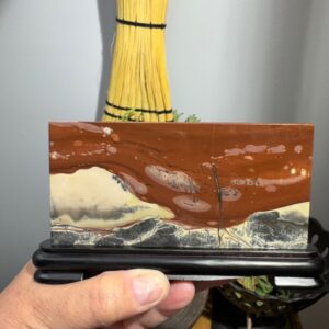 Picture Jasper slab on stand