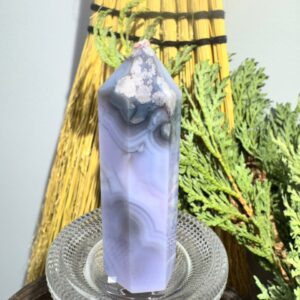 Blue flower agate tower