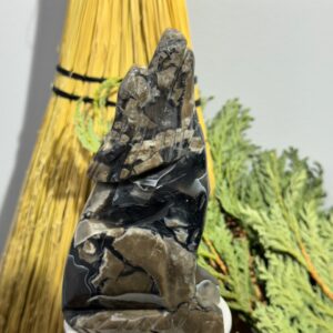 Volcano Agate Wolf