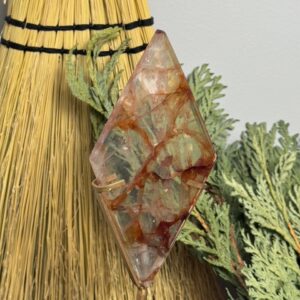 Fire Quartz Diamond with custom stand